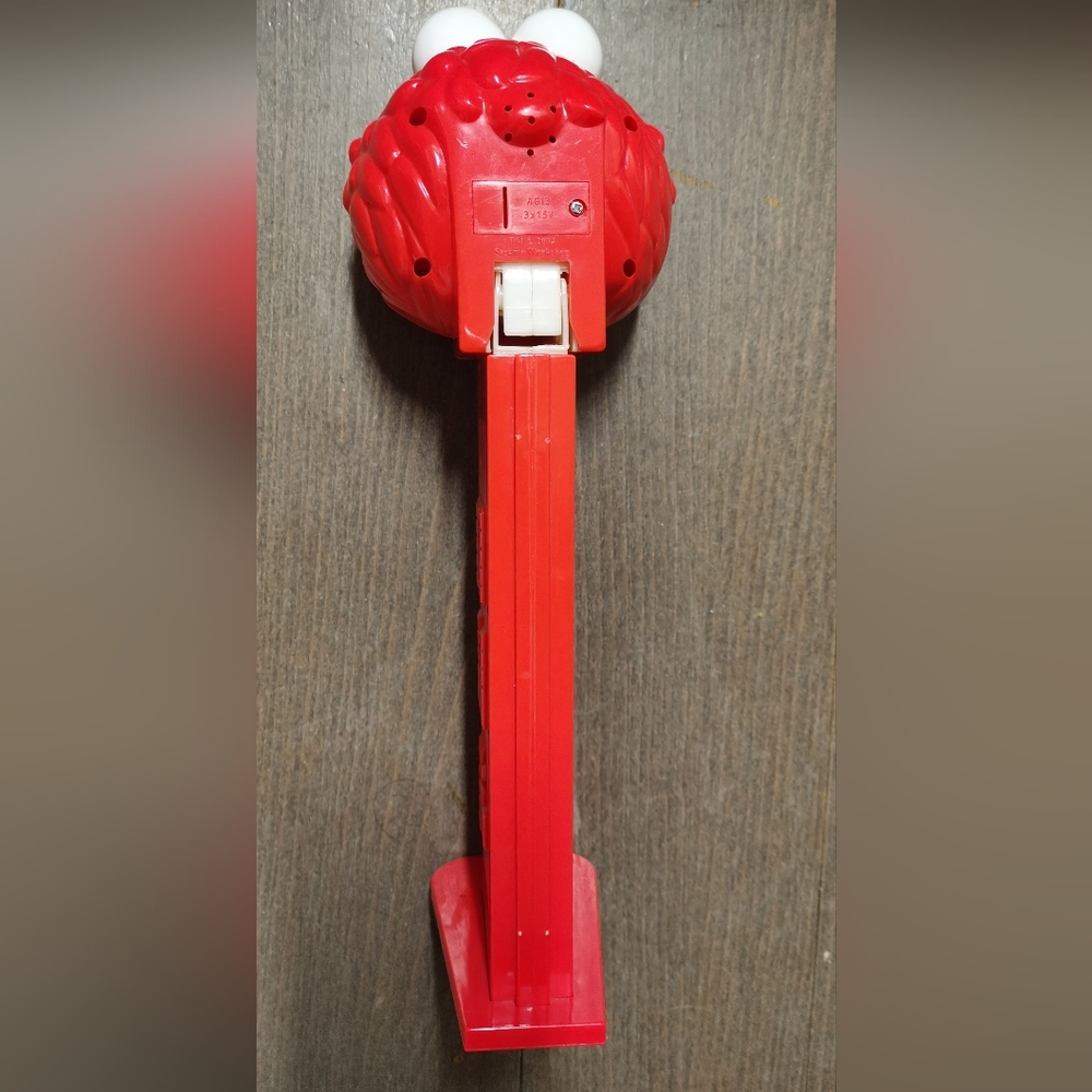 Sesame Street Giant 12" ELMO Pez Dispenser w/Music ~ Works - Picture 3 of 8